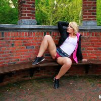 Gratis fotoserie: Doet ze het of niet?