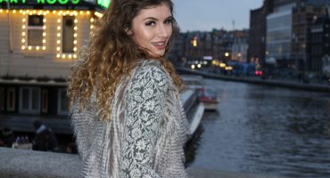 Kinky Candice (22) doet Amsterdam